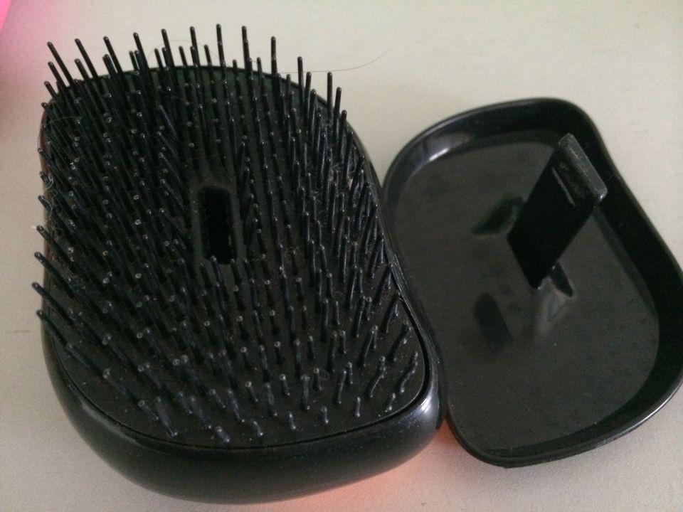 <em>头发</em>干燥并且烫过,<em>沙发</em>特别<em>严重</em>,怎么改善?有