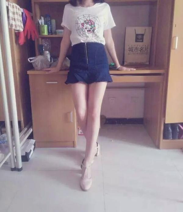 工作了也是老被人问你们南方女生是不是腿都特别好看.呼哈哈.