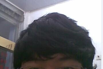 自然卷<em>头发</em>用什么办法打理? - 发型 - 知乎