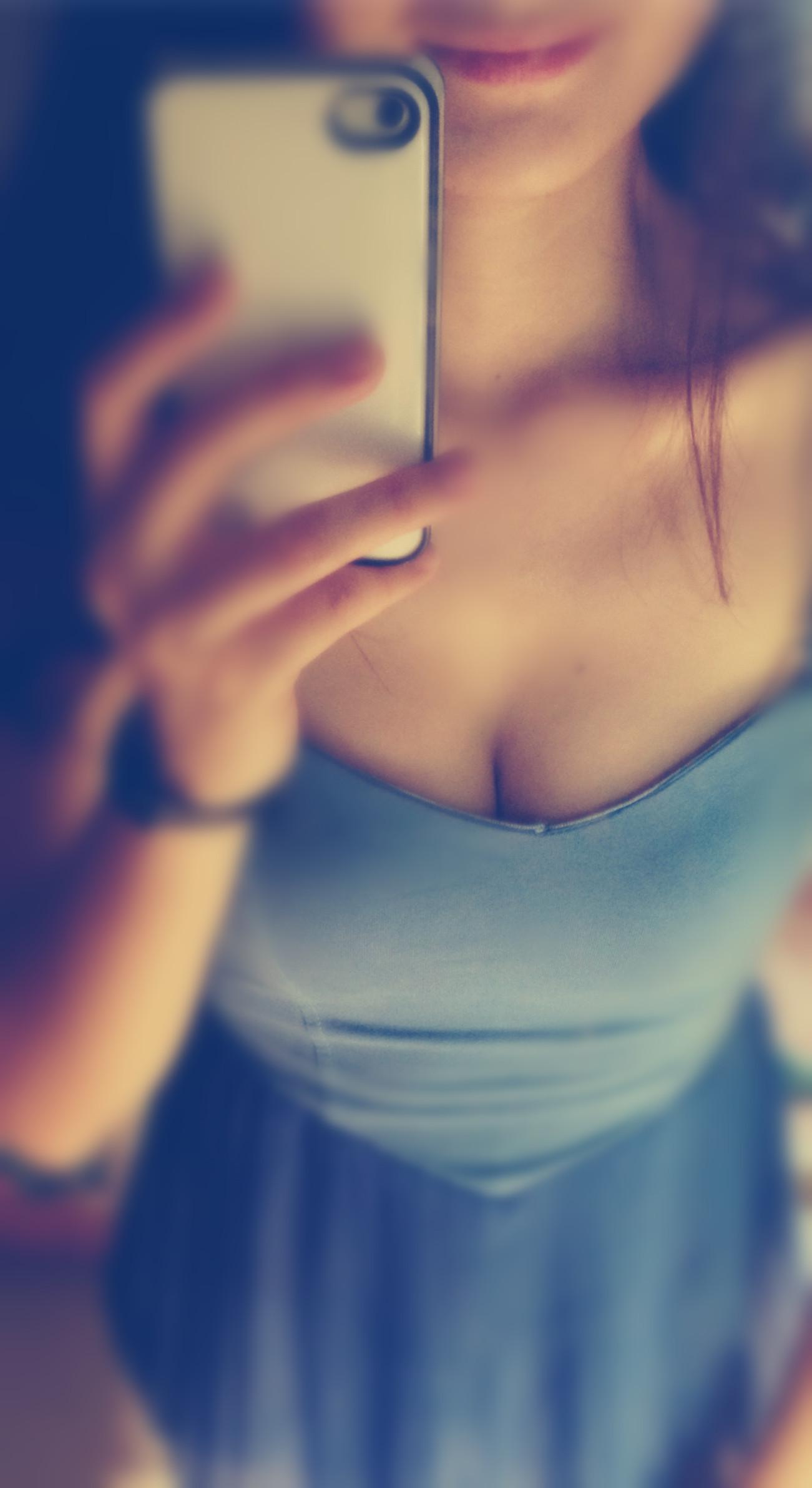 女性为什么要戴<em>胸罩? - 知乎</em>