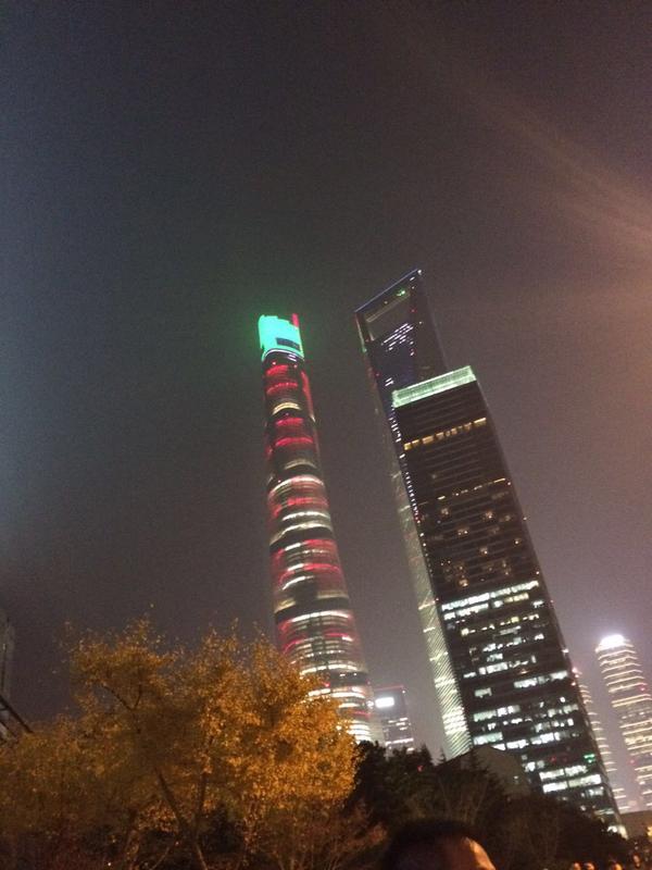 凌晨一点的陆家嘴是什么样子?