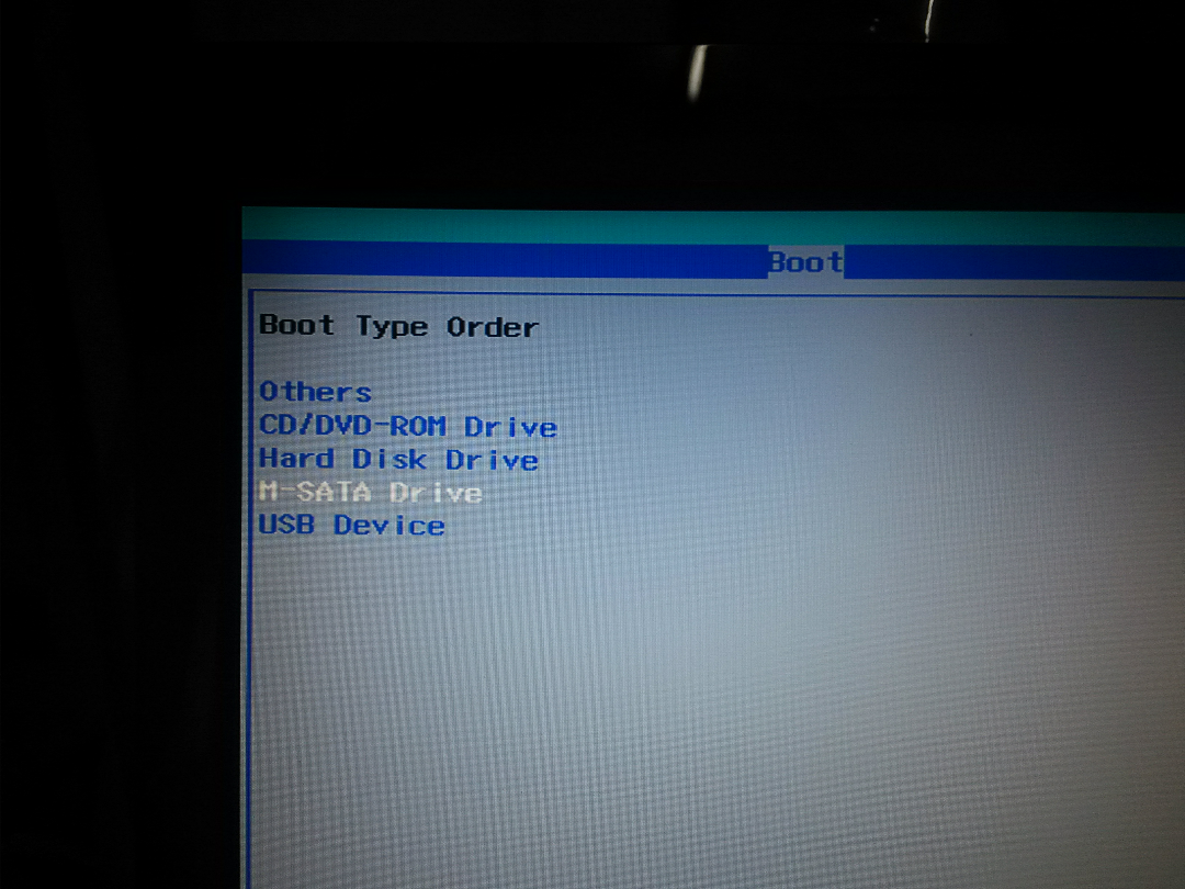 笔记本光驱位装机械硬盘,原位置是固态硬盘,如