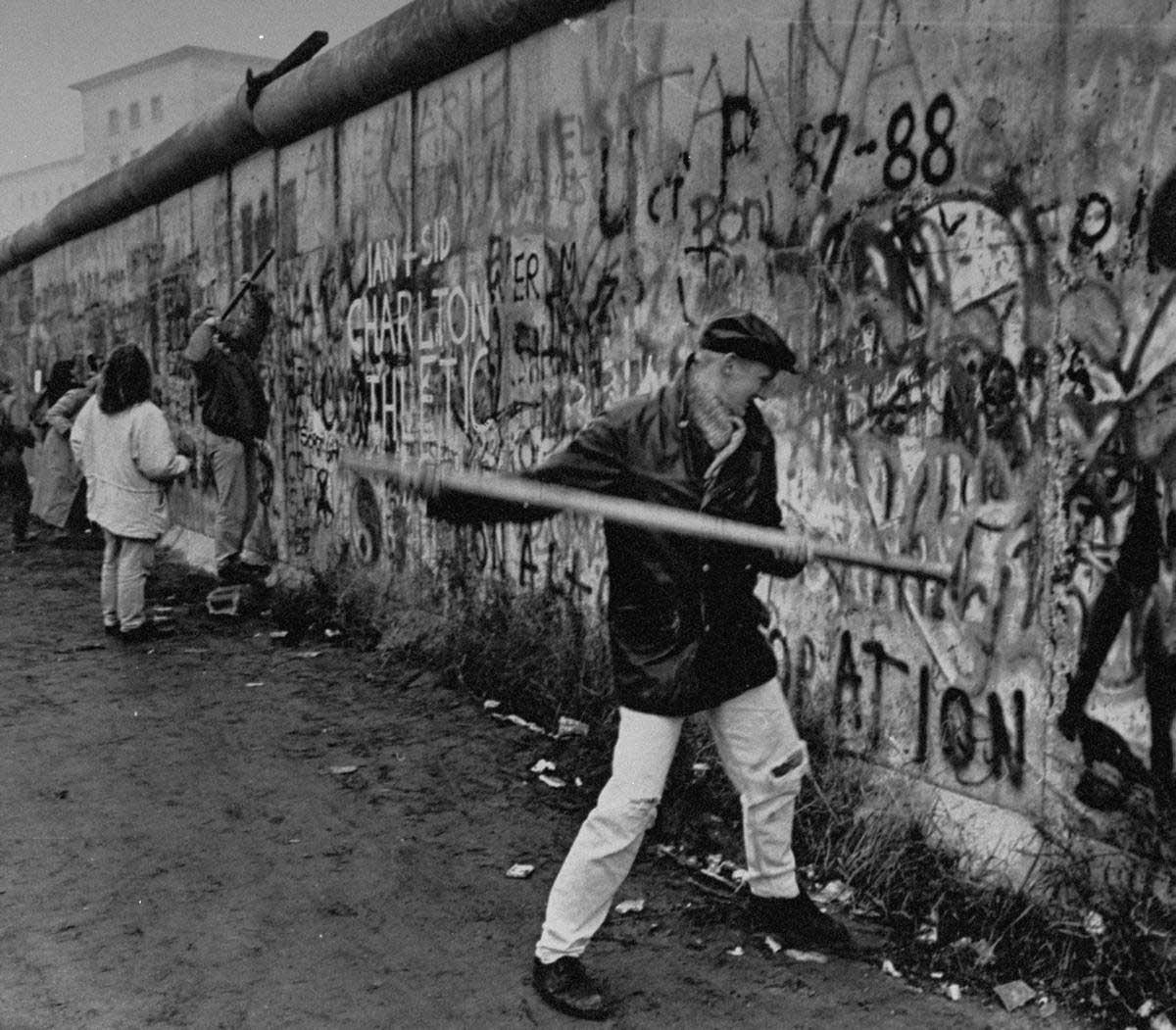 柏林墙的惊人涂鸦艺术