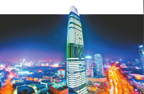 也许是跑题. 济南绿地中心 因其外形设计特别,故别名叫作 泉城之根.