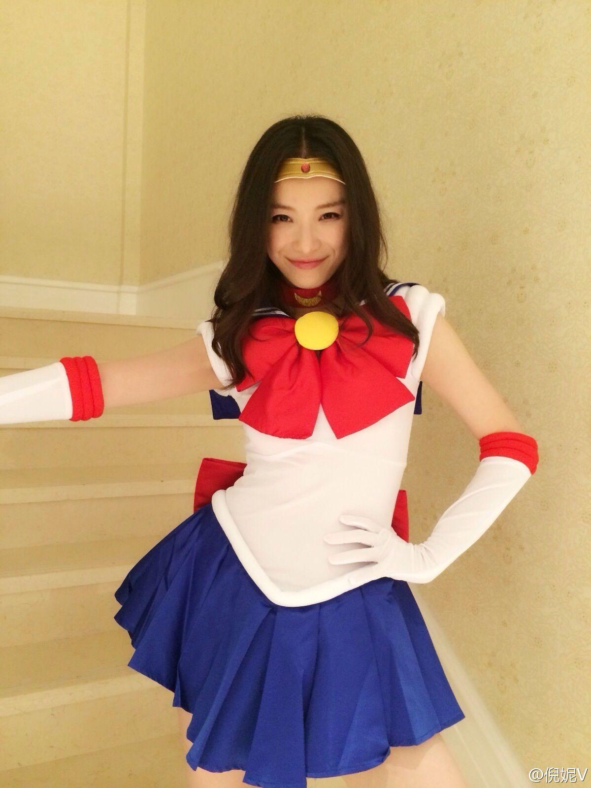 双马尾要<em>配校服</em>才好看吗,秋季扎什么样的双马