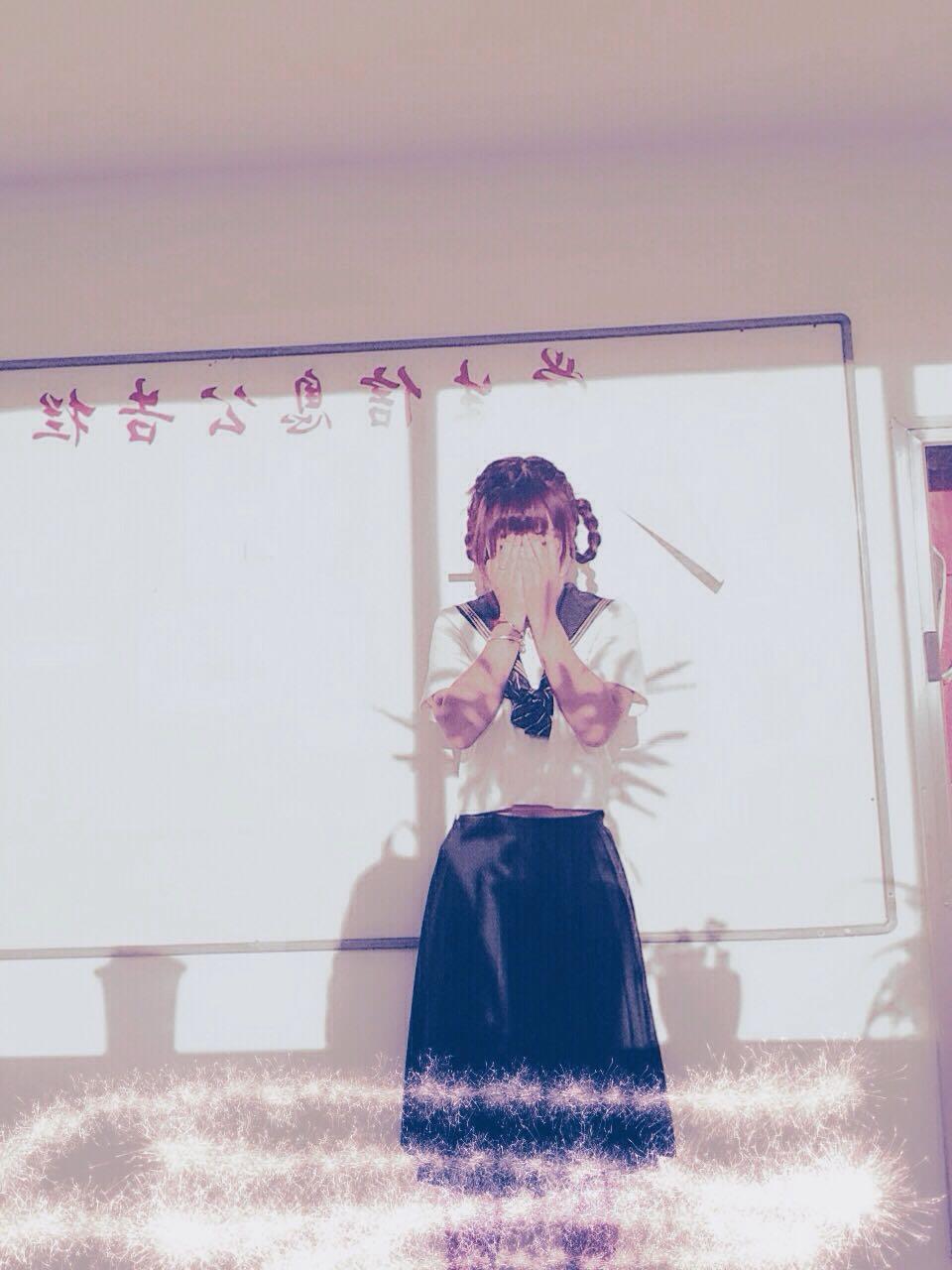 <em>高大壮女生</em>能驾驭JK制服吗? - 菟子的回答 - 知