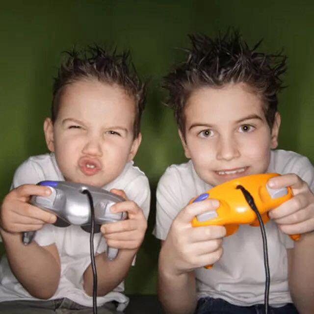 当你孤单你会想起谁? ? - 感情