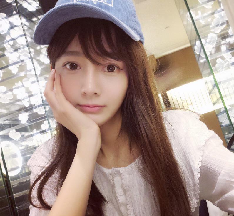 女生貌好学历好但胸小,坦克介意?-小学手叶绍荫男生图片