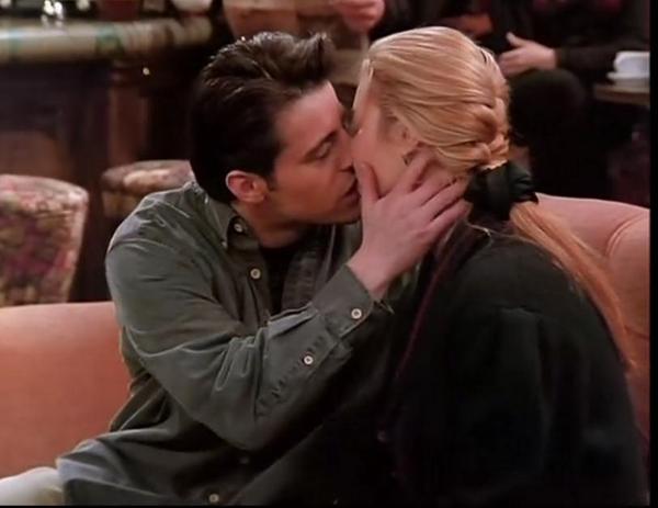 《老友记》里乔伊(joey tribbiani)与菲比(phoebe buffay)彼此间有着