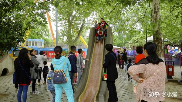 这个兴庆宫公园游乐场还是很多西安人的回忆