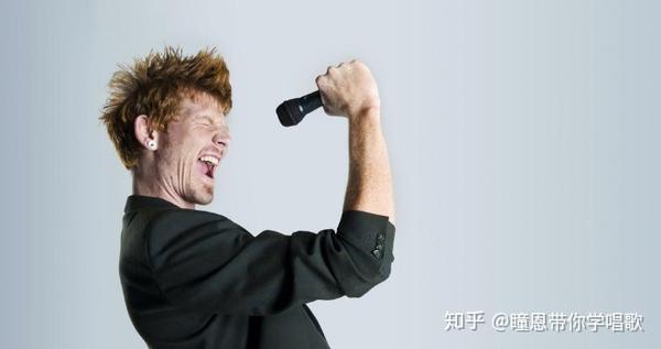 高音是很多音乐爱好者又爱又恨的东西,能唱高音不管在什么场子都能显
