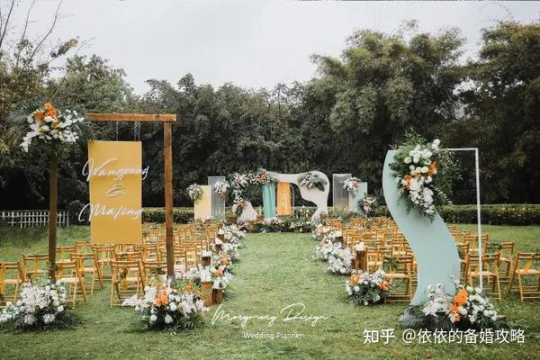 春日游园会1万块办一场精致小众的户外草坪婚礼