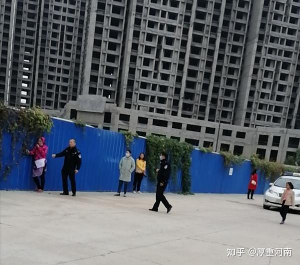 启福城承诺9月底复工未复工 一准业伤心欲跳楼
