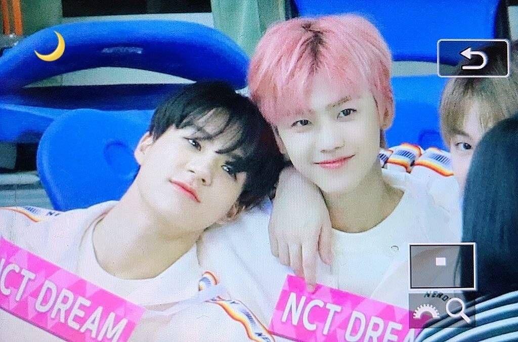 为什么都说nctdream的李帝努jeno和罗渽民是竹马