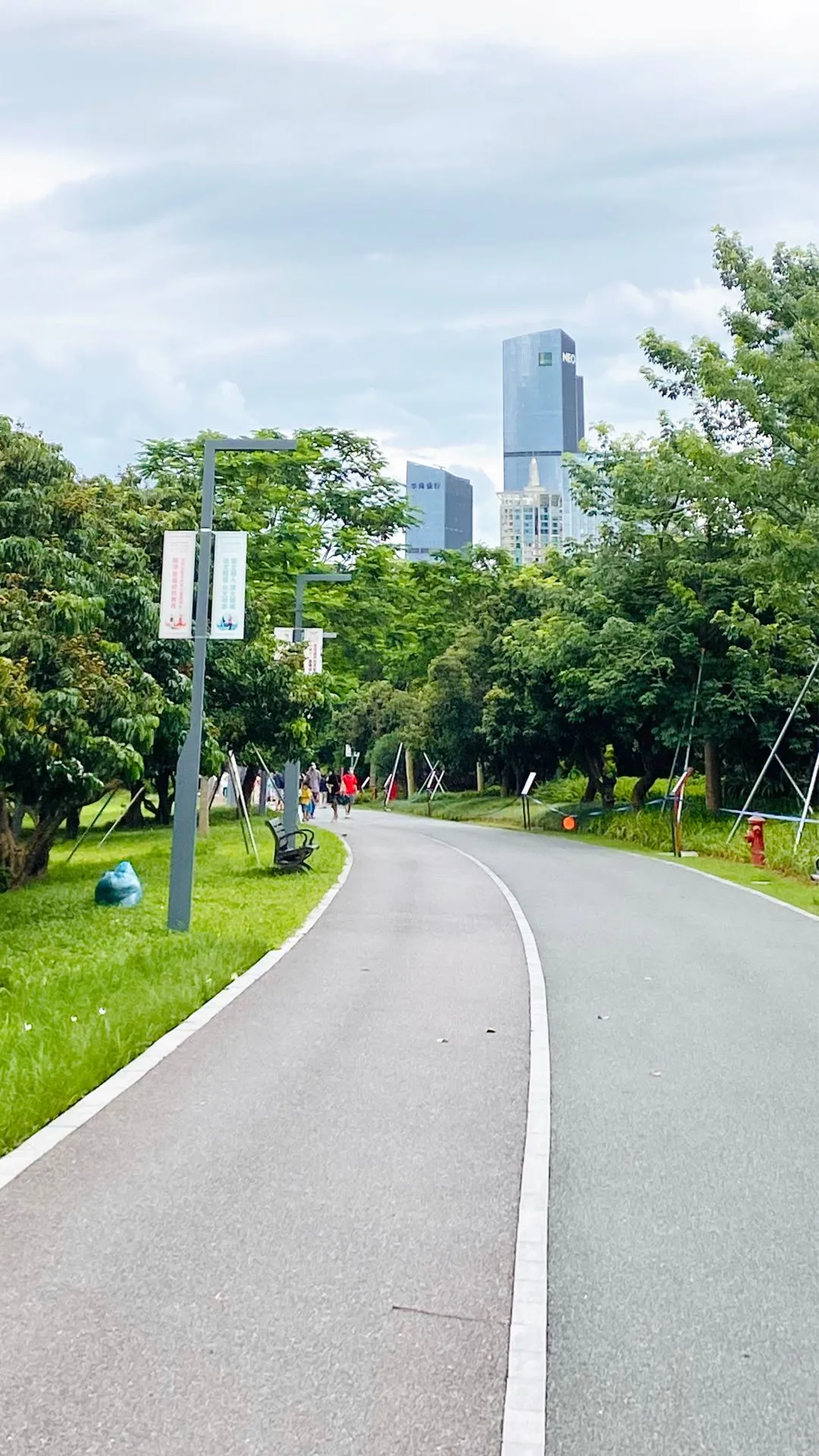 深圳最美公园香蜜公园市中心顶级观光栈道周末节假日值得一去