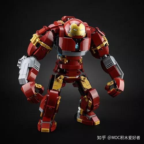 那么,今天小编将来自自乐高玩家00dude00的乐高反浩克装甲moc图纸