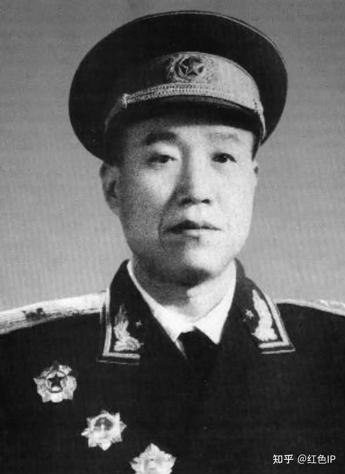 刘贤权刘贤权(1915年—1992年,江西吉安人.