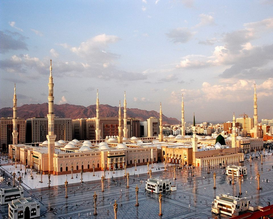 库巴清真寺伊斯兰史上第一座清真寺,位于沙特麦地那市.
