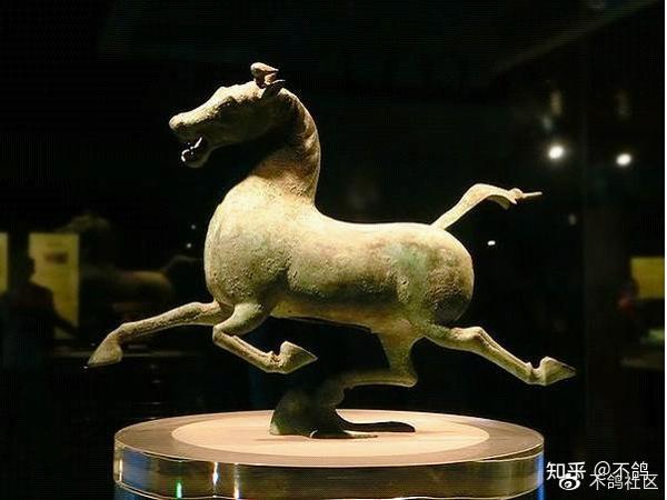 中国迄今为止最值钱的10大古董文物,惊艳世界的古代文明!