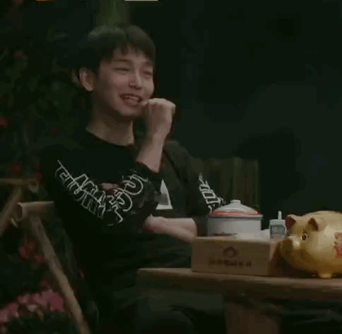 综艺《向往的生活》常驻