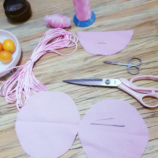 手工艺术传统抽绳香囊的制作流程