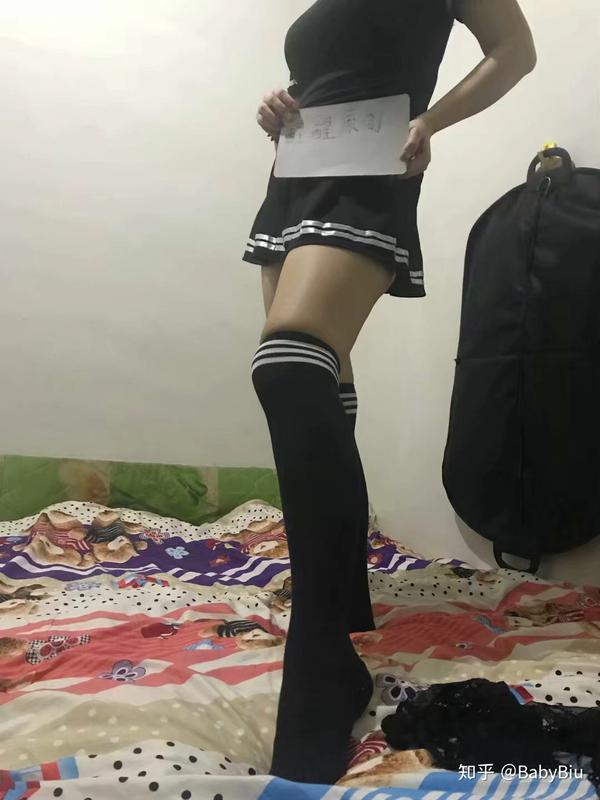 小腿粗的女生,穿jk适合哪种袜子?