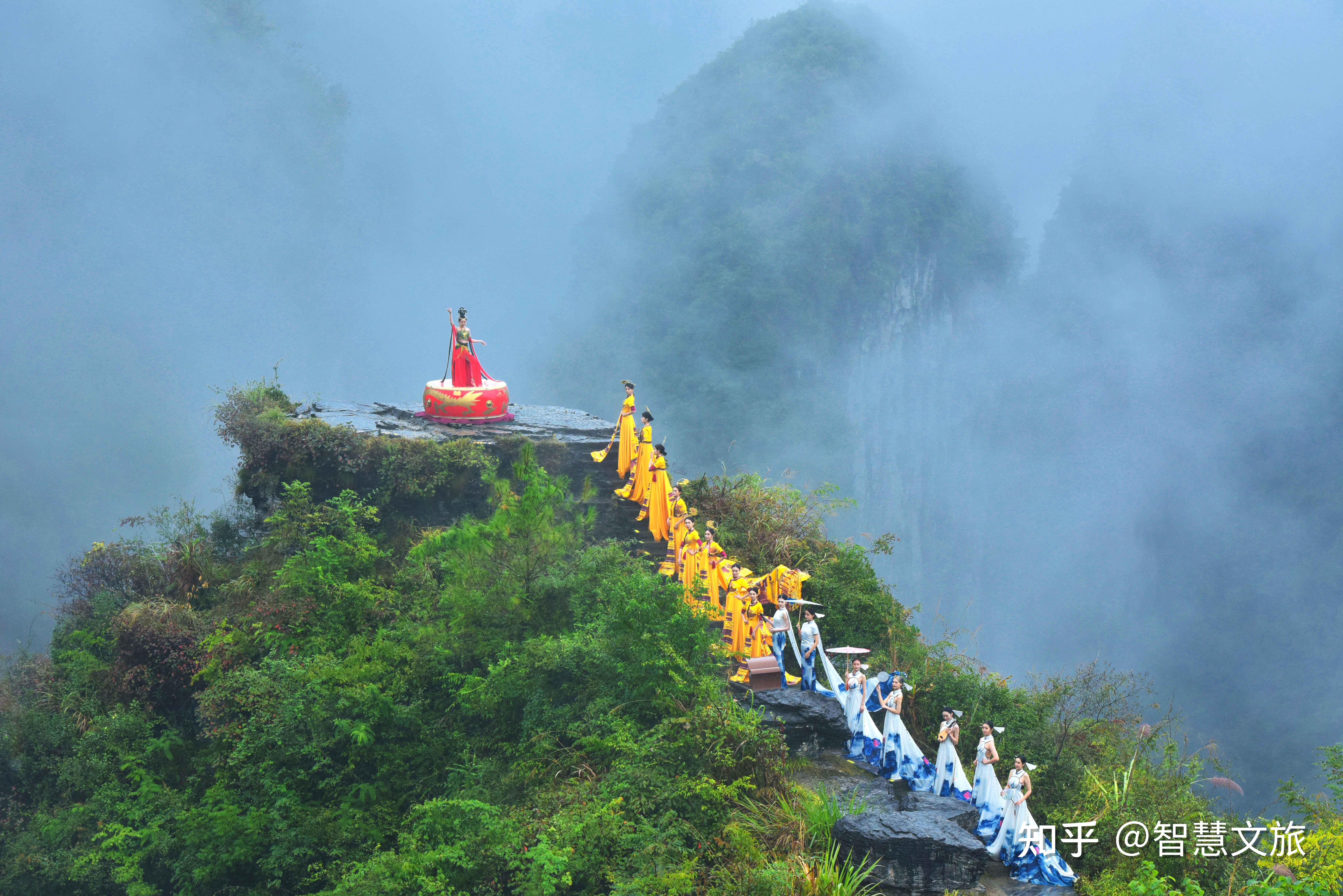 天问台"华服论剑",世界旅游文化小姐冠军天团化身"飞天女侠"祈福!