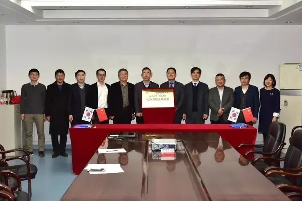 科丝美诗亚洲区总经理,集团副会长崔京,科丝美诗中国研究院院长金