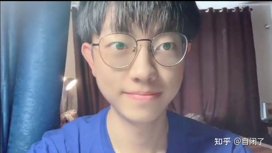 如何评价配音演员歪歪
