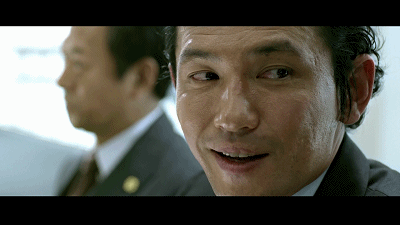 简直了,我甚至没办法用语言来表述 也正是这部电影,让我彻底爱上大叔