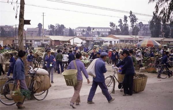 时代印象-改革开放初期的中国农贸市场