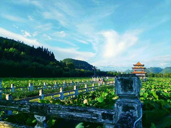 贵州省十大风景区之一的 安龙招提