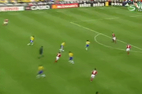 世界杯一百单八将第8位:天威星双鞭罗纳尔多