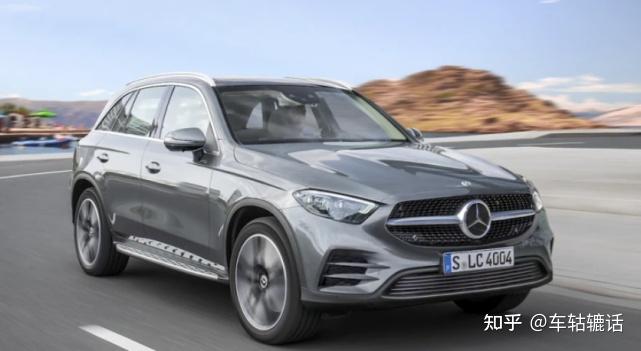 奔驰glc3002021款,奔驰glc2602021款 全新奔驰glc曝光,配s级同款内饰,动力缩水,买了会不会