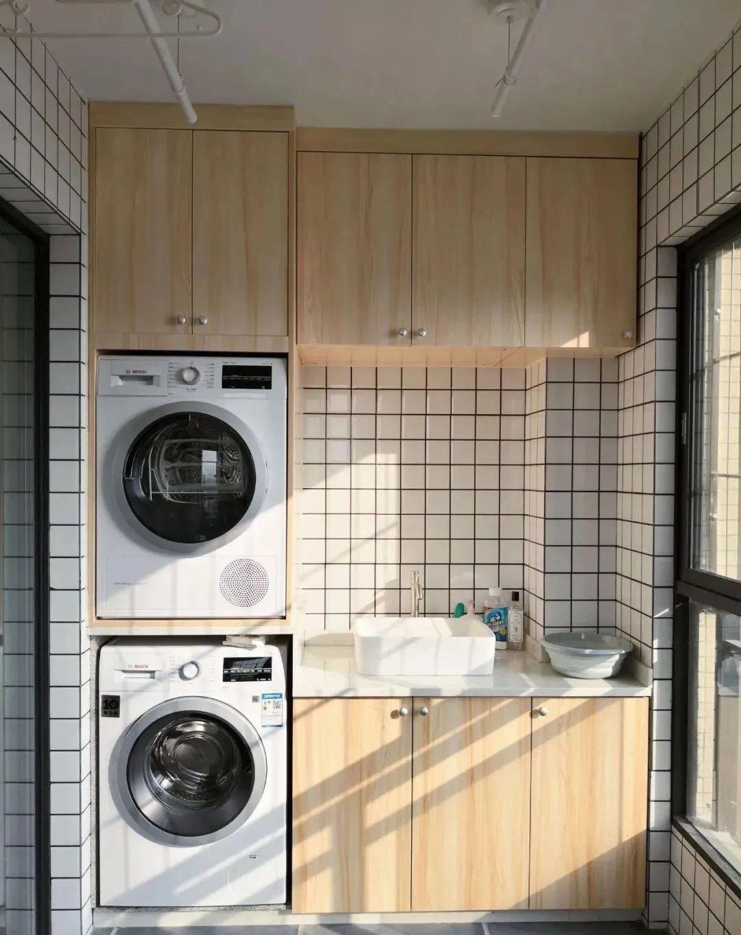 2021年阳台洗衣机柜最流行的设计方案,太美了!