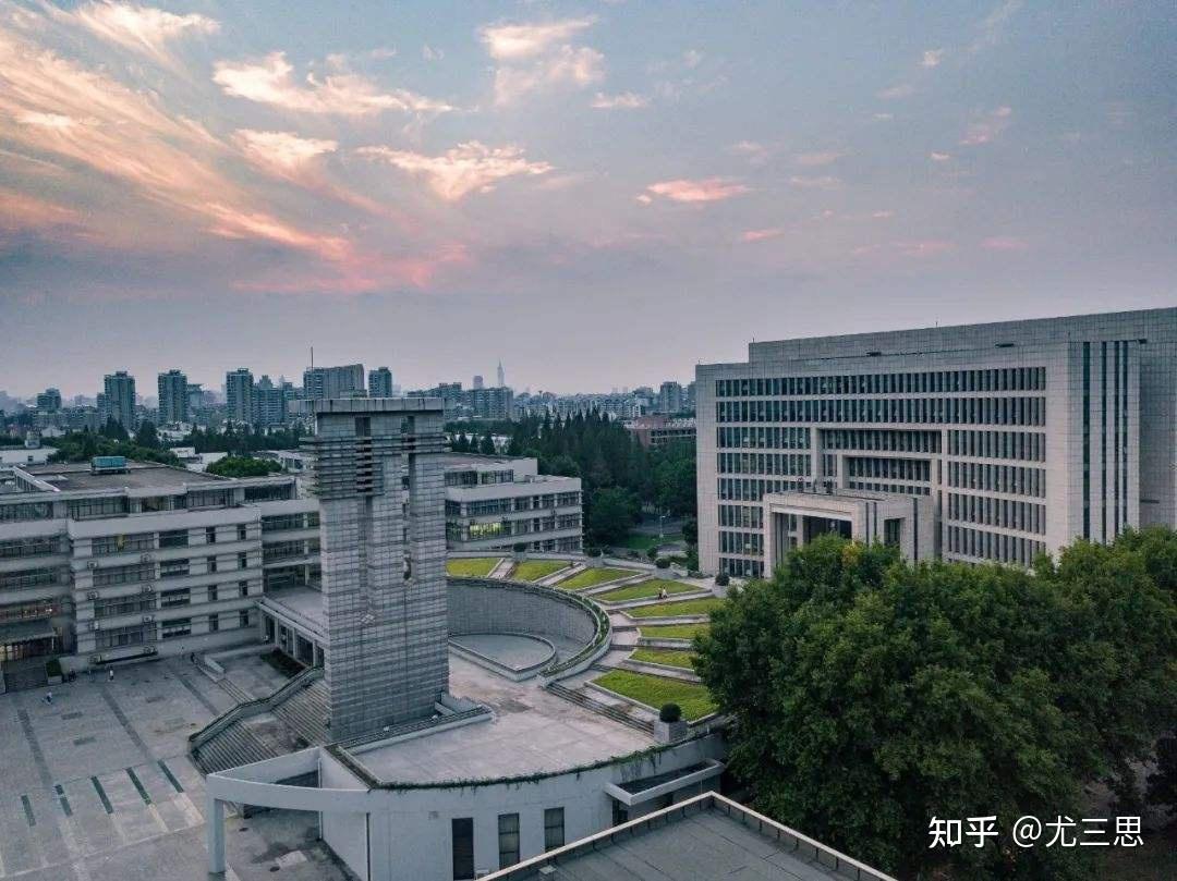 南京理工大学华东理工大学武汉理工大学都有哪些不错的专业