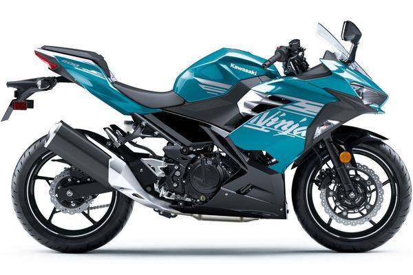 川崎ninja400发布2021款配置不变更改版画加入新色