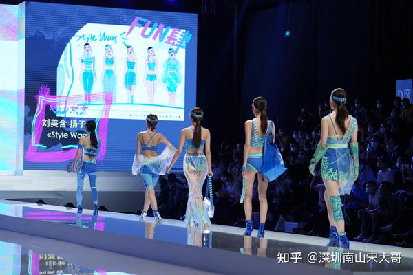 深圳会展中心,举行中国国际内衣创意设计大赛总决赛,冠军获5万元