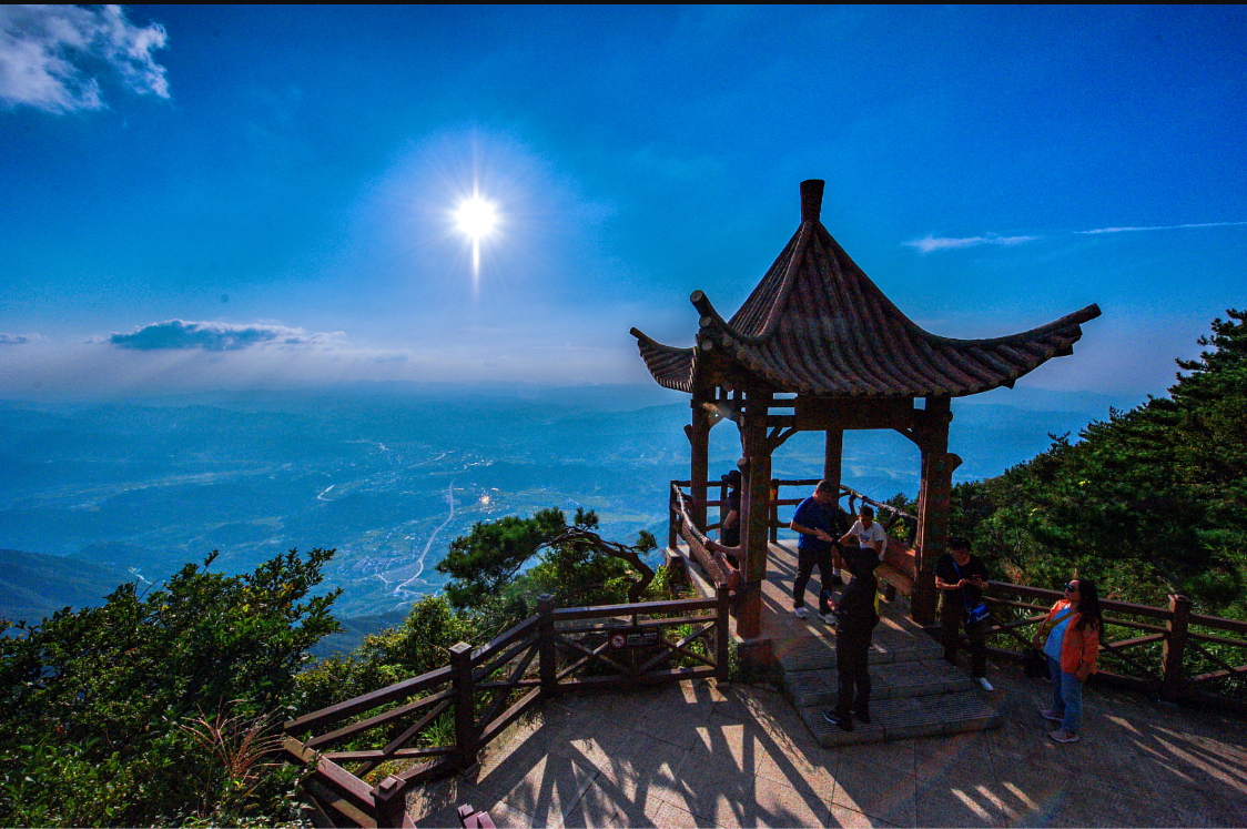 岳阳周边家庭自驾二日游目的地优选——平江天岳幕阜山