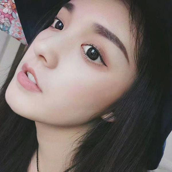 戴美瞳的所有过程及注意事项?