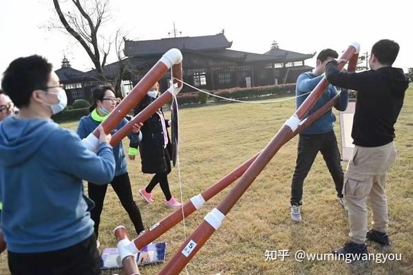 沃乐主题团建活动巨人捕手