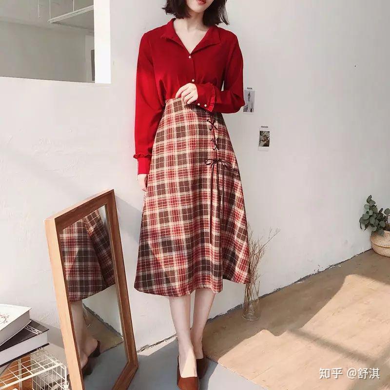 X裙子射手穿A女生字型?女生座型腿变坏图片
