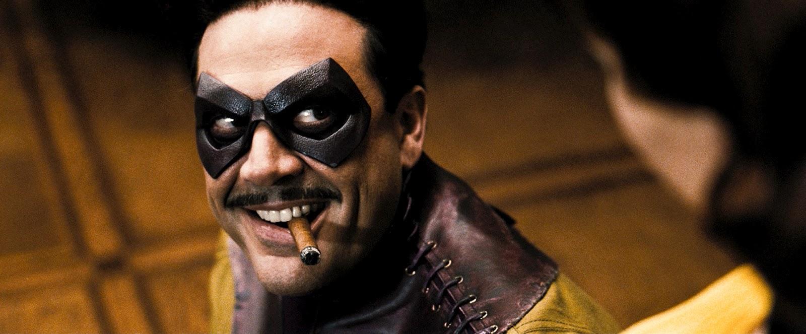昨晚下班回家,深夜重温了大学时看过的《watchmen》,喜爱4年的笑匠