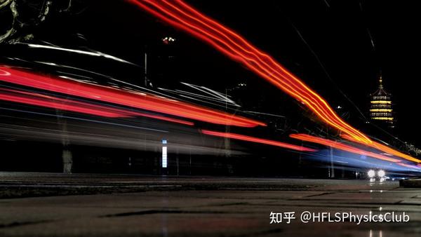 【国际艺术】午夜光流:使用b门长曝光拍摄车流/光轨的技巧和心得