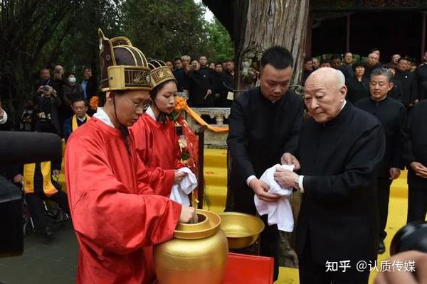 辛丑年孔子后裔纪念先祖诞辰2572年家祭大典在曲阜隆重举行