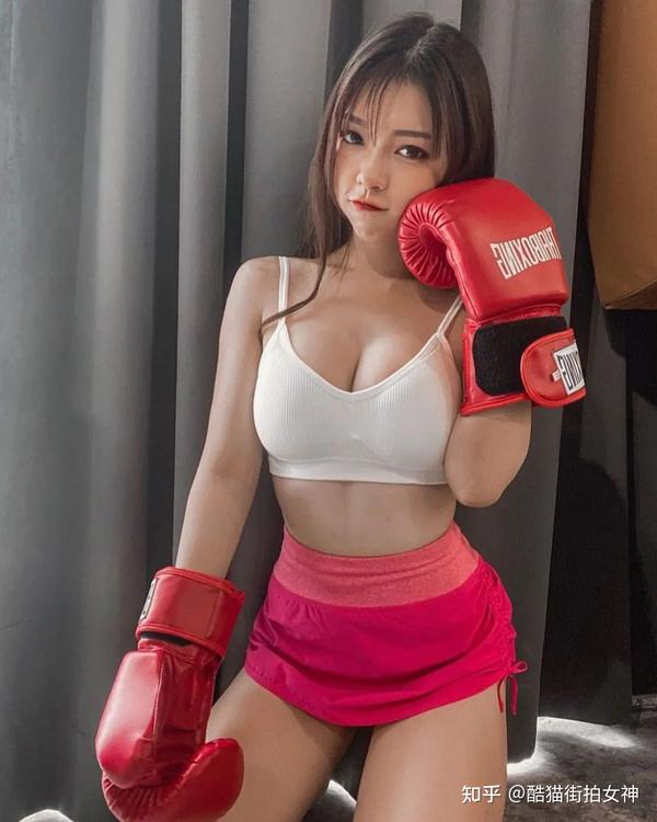ins网红美女:diorwynn