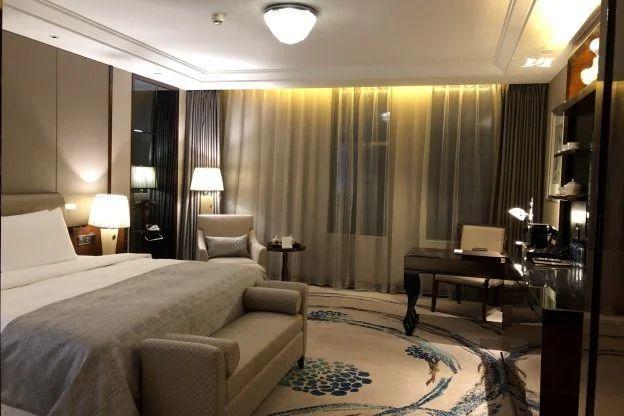 暗访国内14家豪华五星酒店客房,这些家装套路统统可复制到卧室!