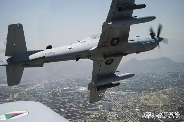 21世纪的螺旋桨战机源自巴西的超级巨嘴鸟a29轻型攻击机