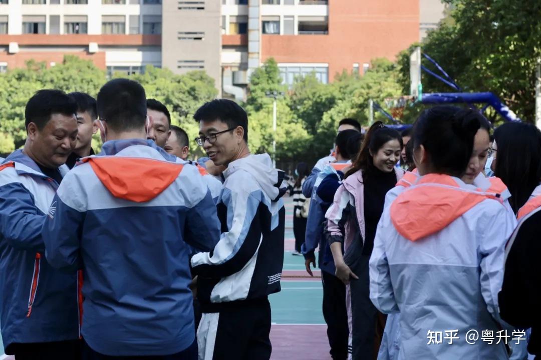 广州新华学院校运会高能瞬间