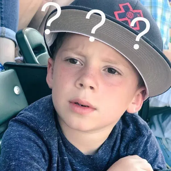 史上最全假笑男孩表情包合集嘻嘻嘻嘻嘻